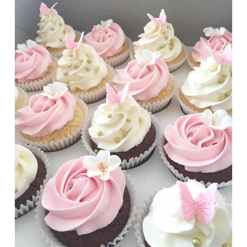 

[PO] cupcakes strawberry by cheerry