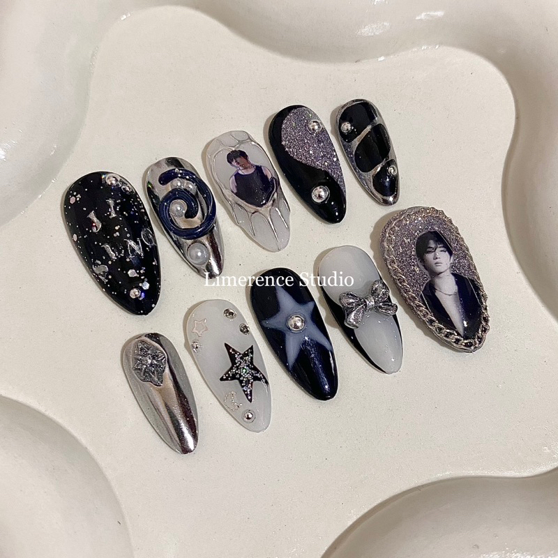 [BACA DESKRIPSI DAN SLIDE FOTO] Black ‘n white Jisung NCT Press on Nails by Limerence Studio | Premi