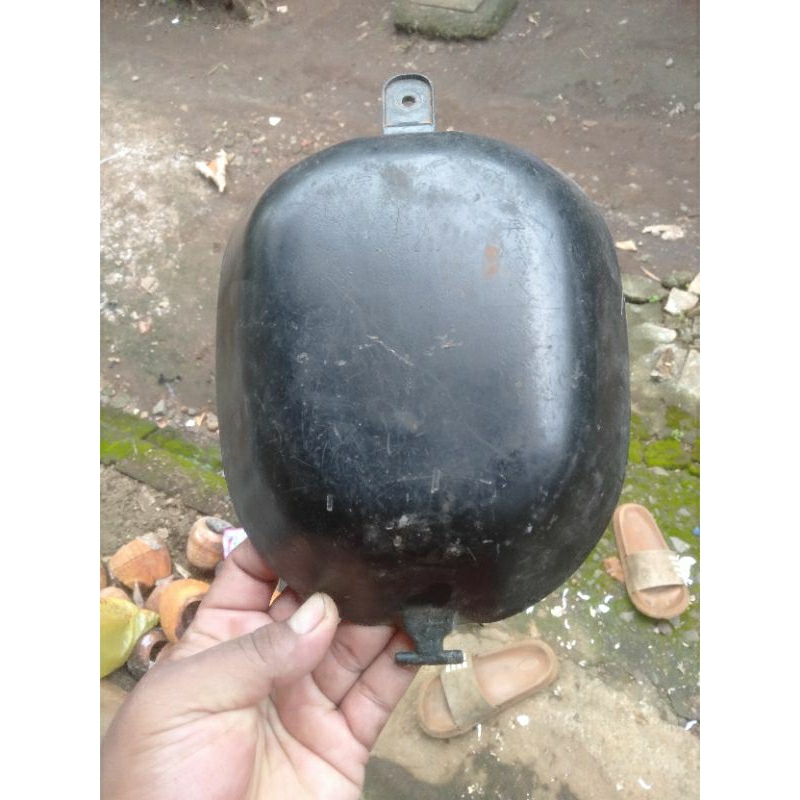 tutup bagasi kymco easy 100