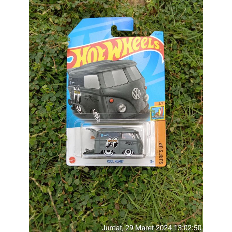 Hotwheels Kool Kombi Moon Eyes