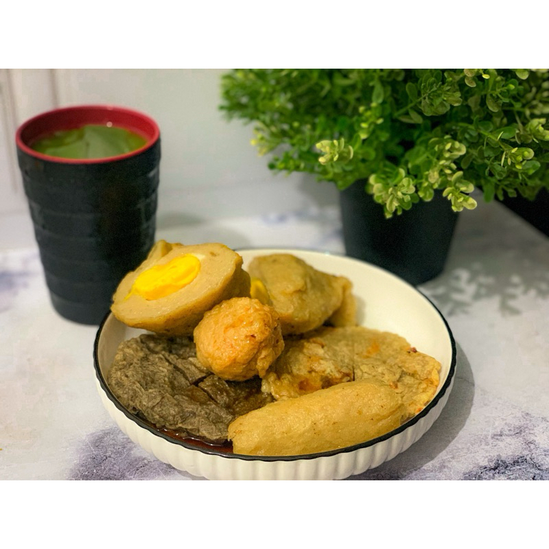 

Pempek Galaksi Paket Rp. 150.000 isi Kecil / Pempek Asli Palembang