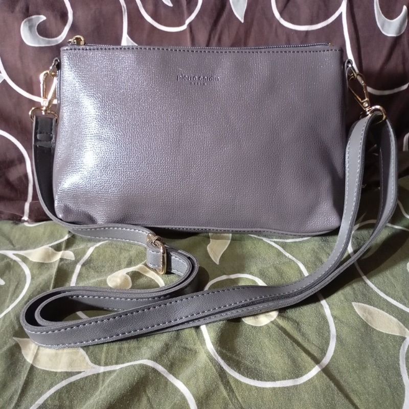 sling bag Piere Card1n