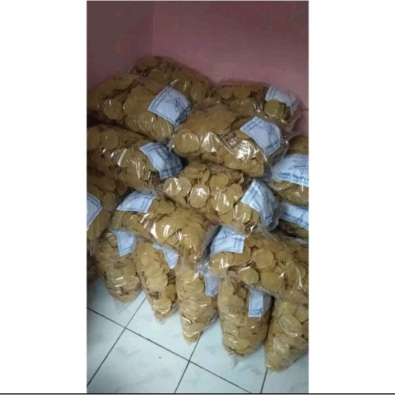 

terlaris!! 1kg kerupuk puli kerupuk khas Madura atau kerupuk rambak