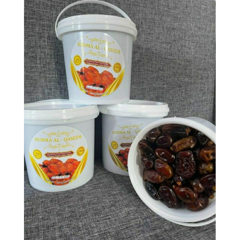 

Kurma Halal Al-Qaseem Grade Premium Dates Al Qasim