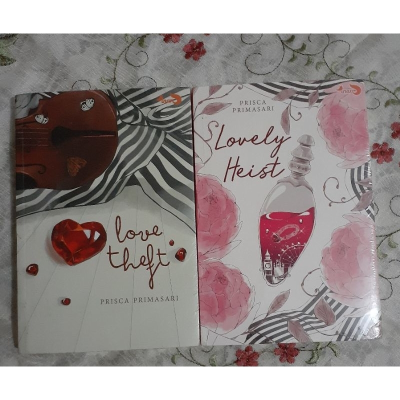 Paket Novel Prisca Primasari ( Love Theft & Lovely Heist) Bonus Novel Purple Eyes7