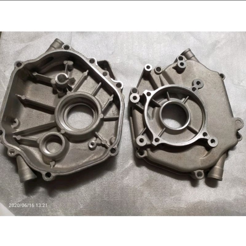 Honda GX390 crankcase cover / tutup blok mesin penggerak (engine 390 / 12 HP)