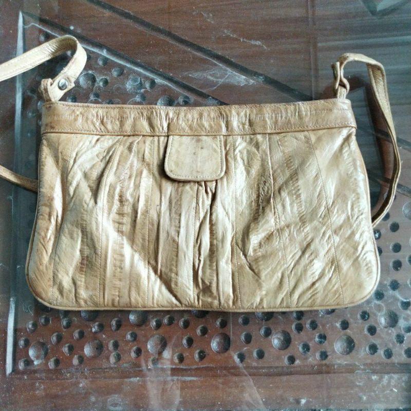 tas ketek kulit vintage