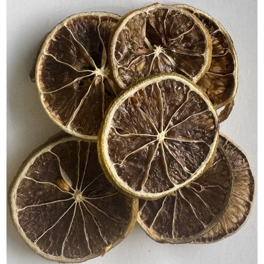 

Dried Lime Slice (Irisan Jeruk Nipis Kering)