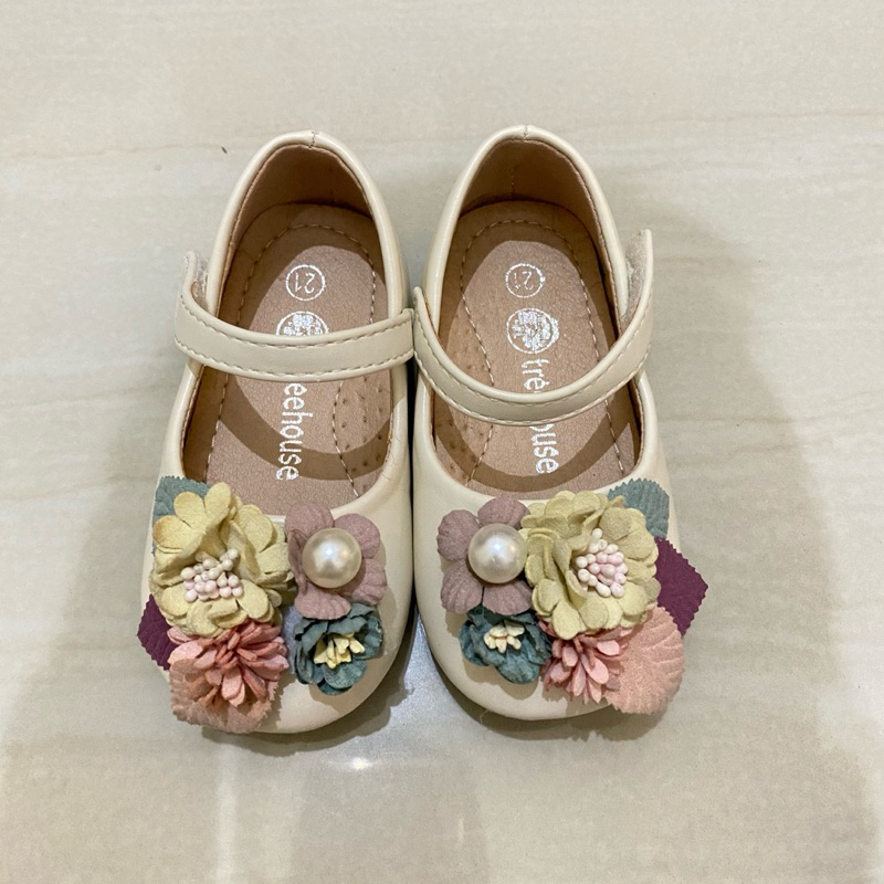 Pesanan Kak Gita ( Zaxy Nina Gold & Tree House White)