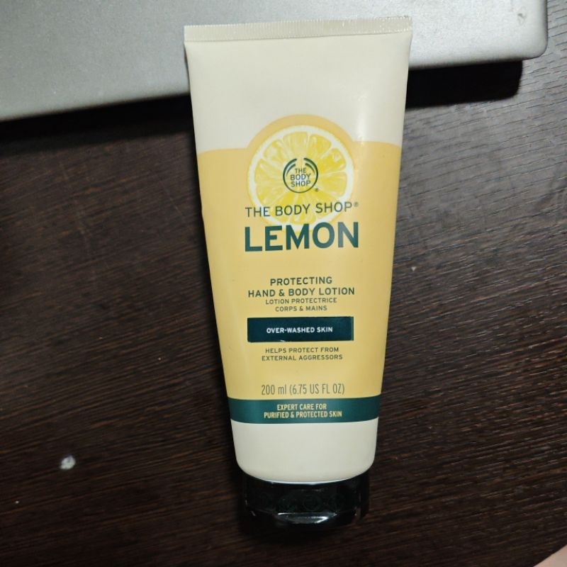The Body Shop Hand and Body Lotion Lemon