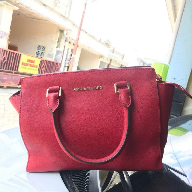 tas MK marun ori