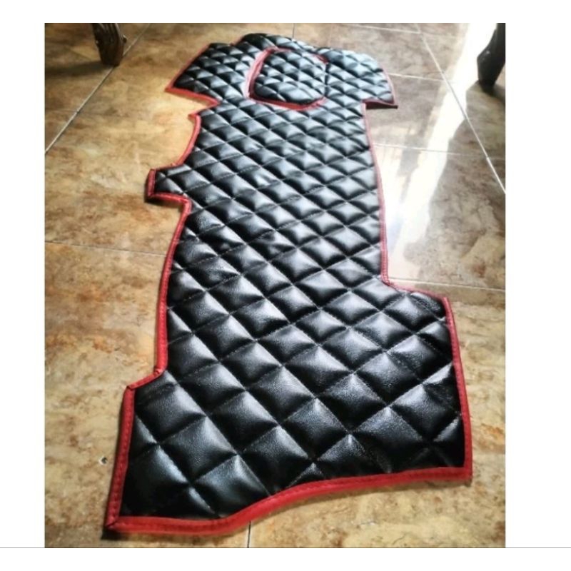 alas dashboard mobil Taruna