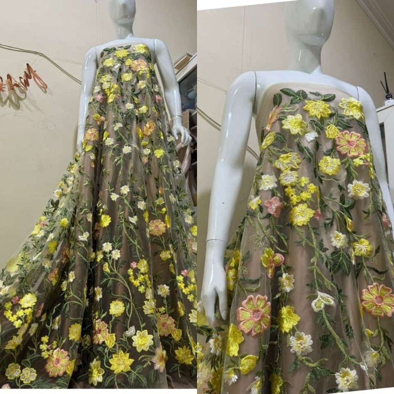 TILE GARDEN, TILE VALENTINO GARDEN. TILE VALENTINO. KEBAYA TERBARU, KEBAYA VALENTINO. TILE