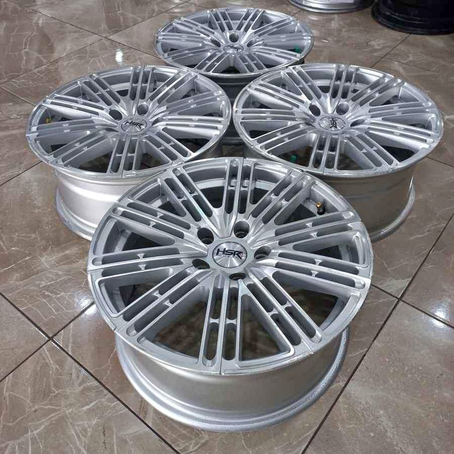 Velg Mobil Bekas  Ertiga Terios Rush Brv Hrv Innova TOMOK R17