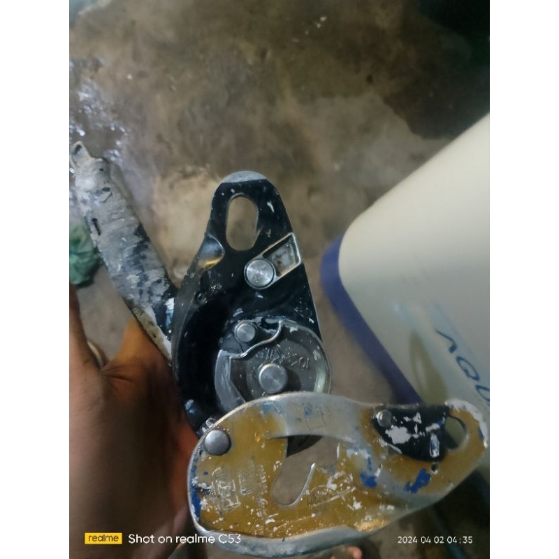 id petzl dan Jumar xinda masi layak pakai