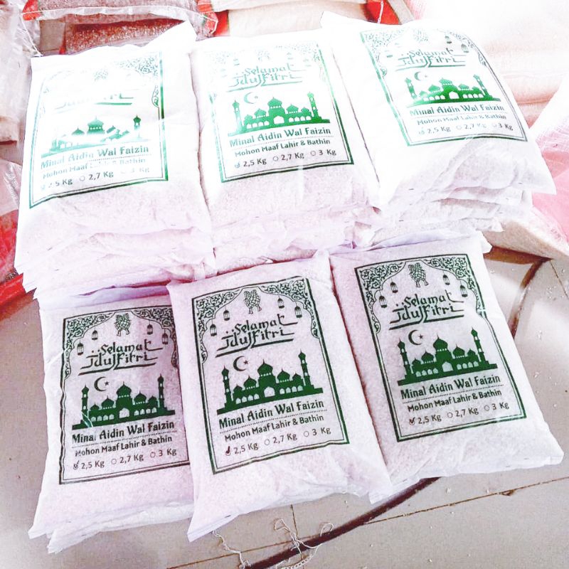 

Beras 2.5 Kg Bisa untuk Beras Zakat atau Bingkisan Hari Raya