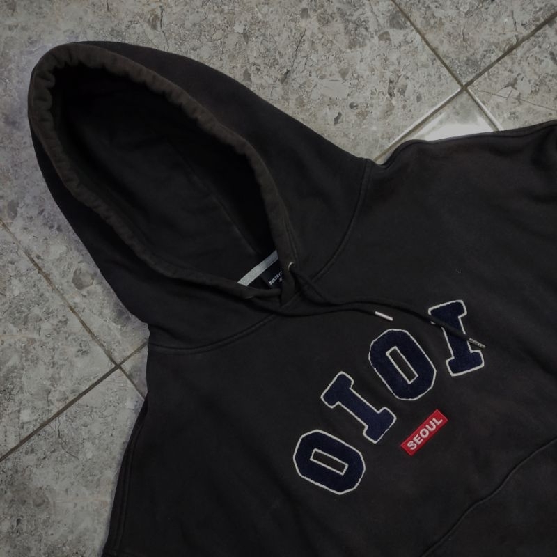 oioi hoodie towel