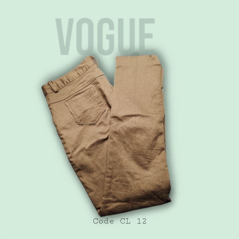 Celana Second Branded By Vogue. Like New Lingkar Pinggang 39 cm