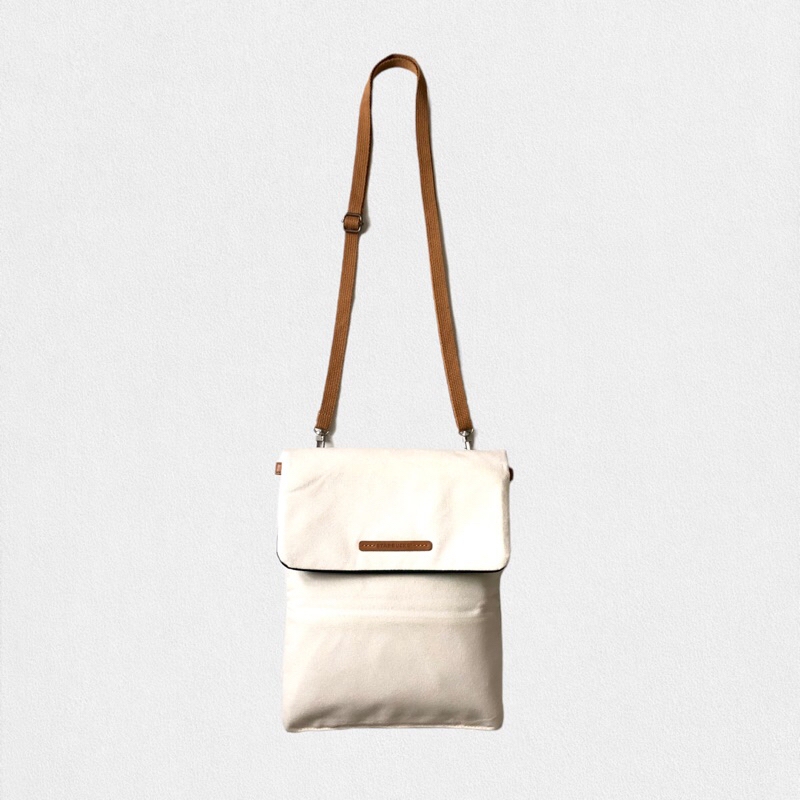 Rawrow x Starbucks Foldable Cross Bag Flip Bag White