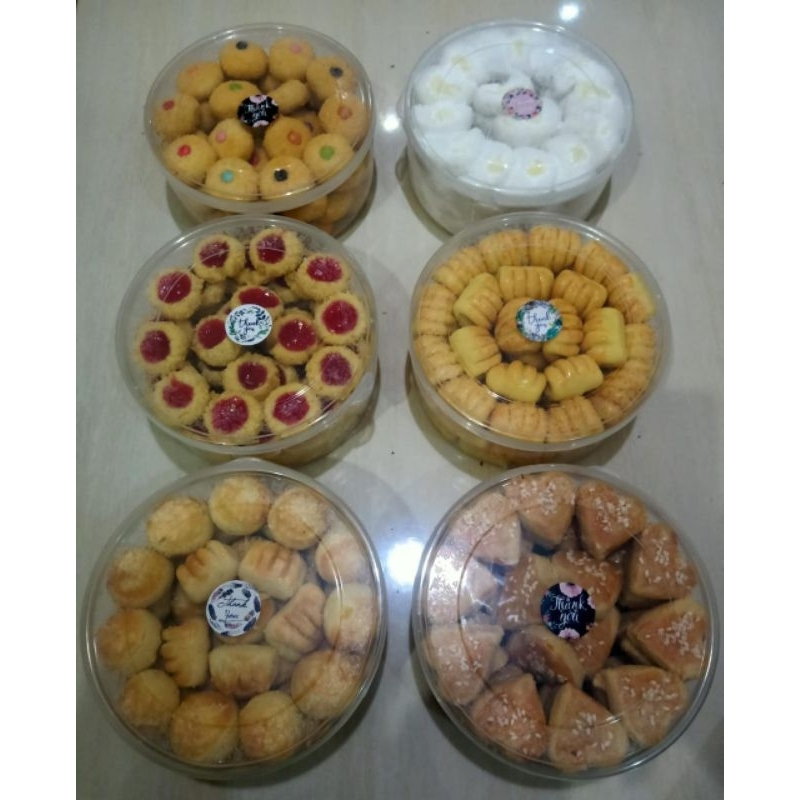 

Kue Kering Nastar/ Kue Kastangel/Kue Kacang/Kue Putri Salju/Kue Thumbprint/Kue Janda Genit/Kue Cokelat Kacang/Gurih Manis Renyah Lumer Dimulut/