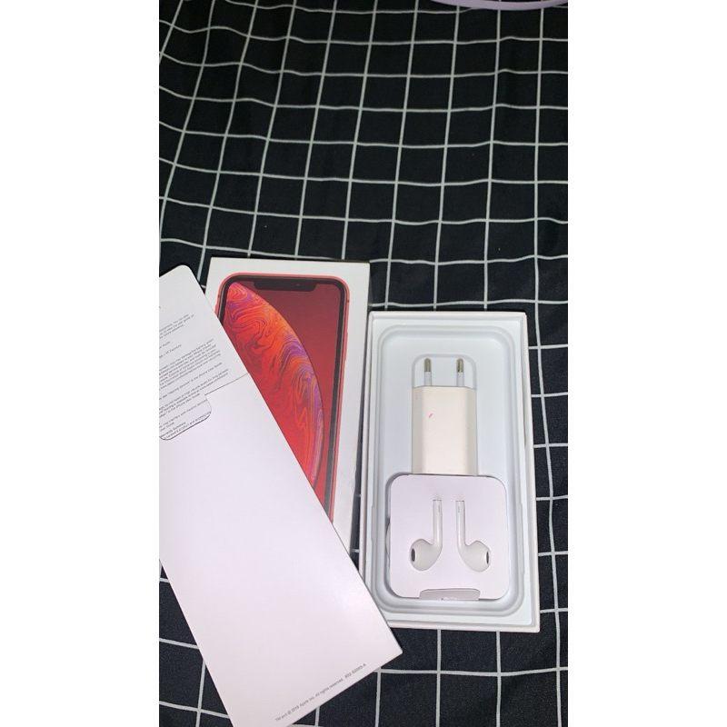 iPhone Xr Inter, 64GB, Warna merah