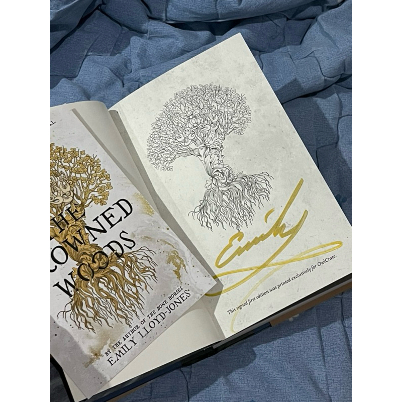 Owlcrate edition The Drowned Woods (SIGNED)