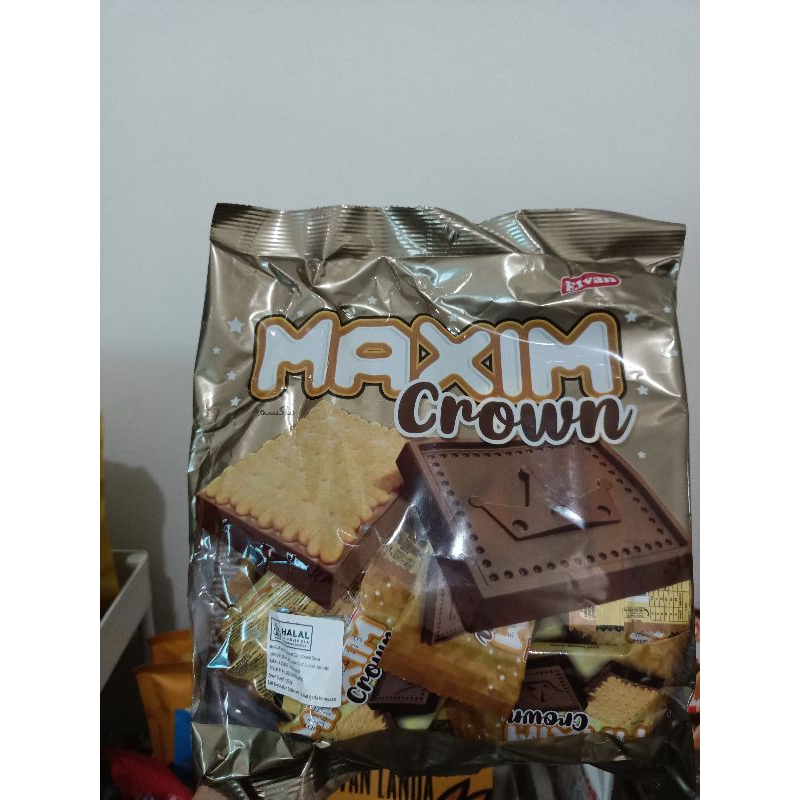 

BUY 1 GET 1 ELVAN MAXIM CROWN COKLAT BISKUIT 275GR