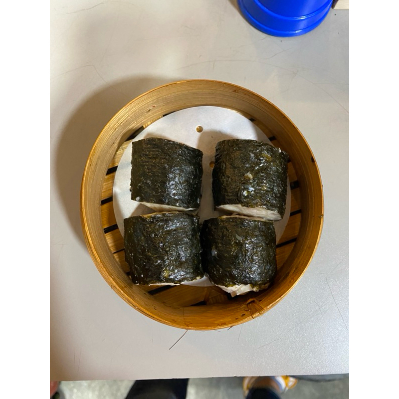 

Nori (16 Pcs) Free Chili Oil