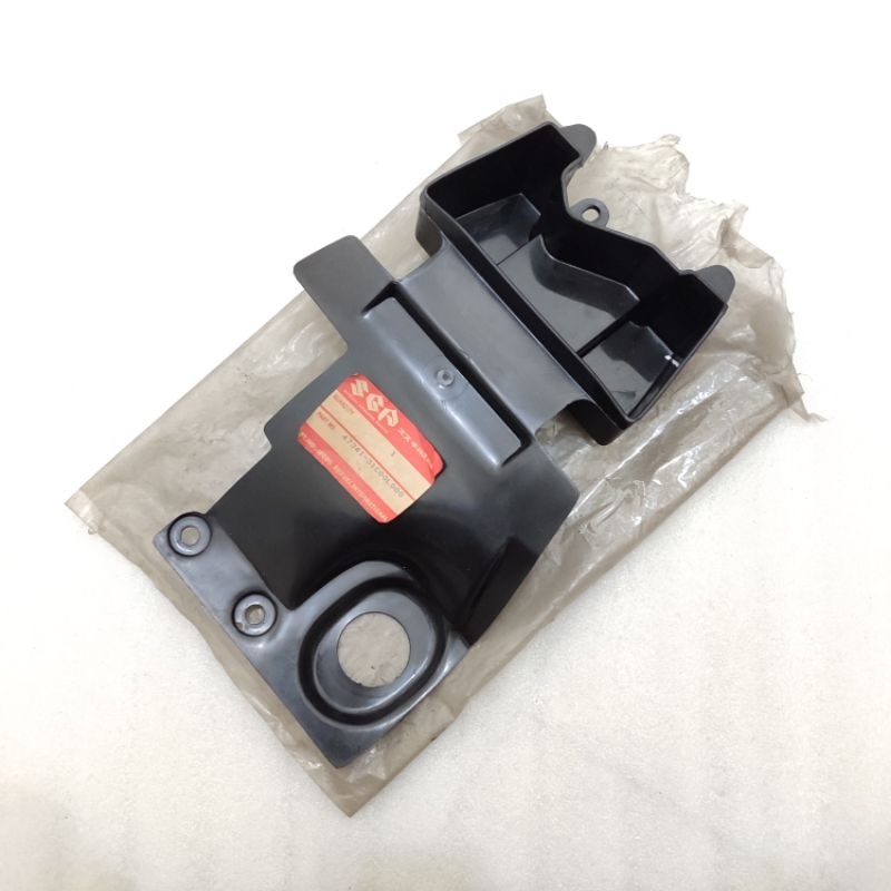 kotak kunci perkakas bagasi toolbox tool box toolkit tool kit suzuki crystal RC110 original