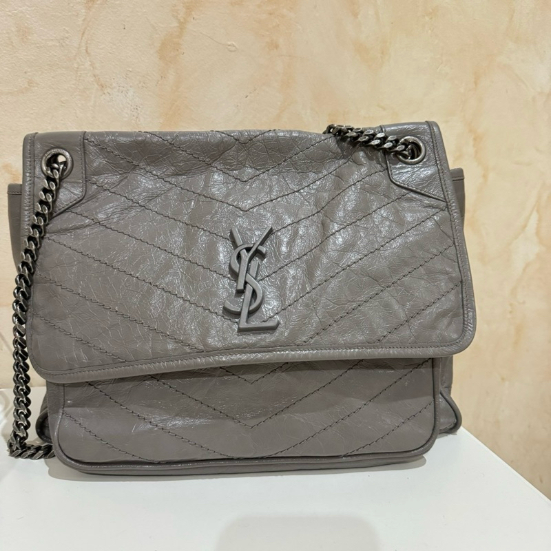 YSL Niki Large grey