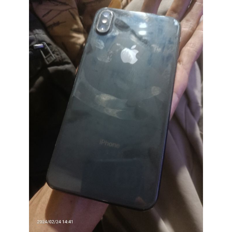 iPhone xs max 64gb