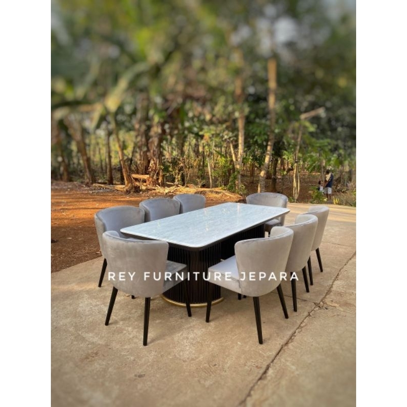 MEJA MAKAN 8 KURSI MARMER PUTIH CARARA IMPORT MODERN MINIMALIS