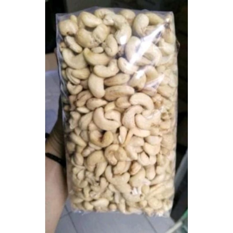 

Kacang Mede Utuh Mentah 1kg