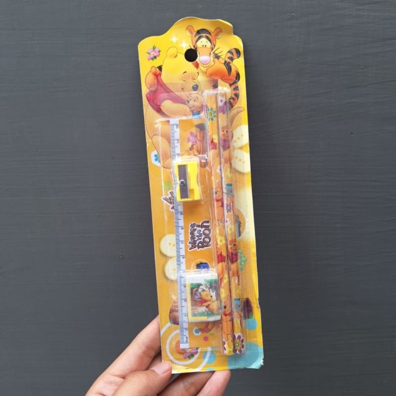 

set pensil 5 in 1 / 1 set pensil karakter cewek cowok/car / frozen / spiderman / winnie the pooh