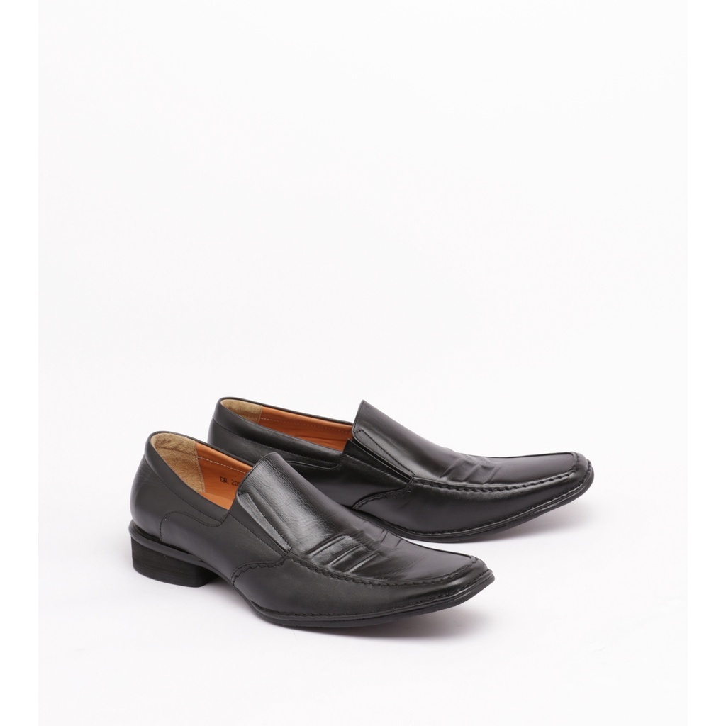BUCCHERI Pantofel Pria Zvi : DM2051-H