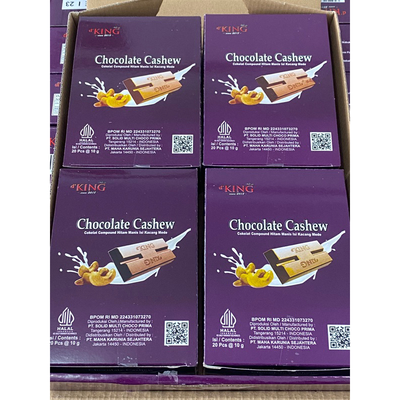 

dking Coklat Cashew 1 Dus Isi 4pak (Cokelat Isi Kacang Mede) | Cokelat Compound Hitam Manis isi Kacang Mede Chocolate Cashew Dus isi 4 pak