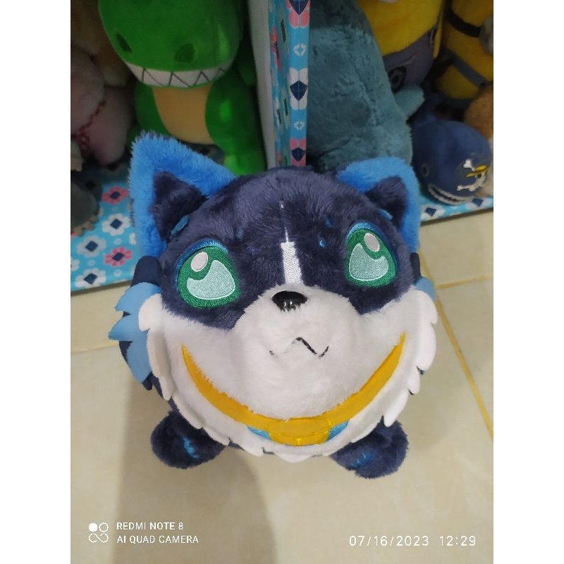 boneka maskot garena carnival anjing serigala