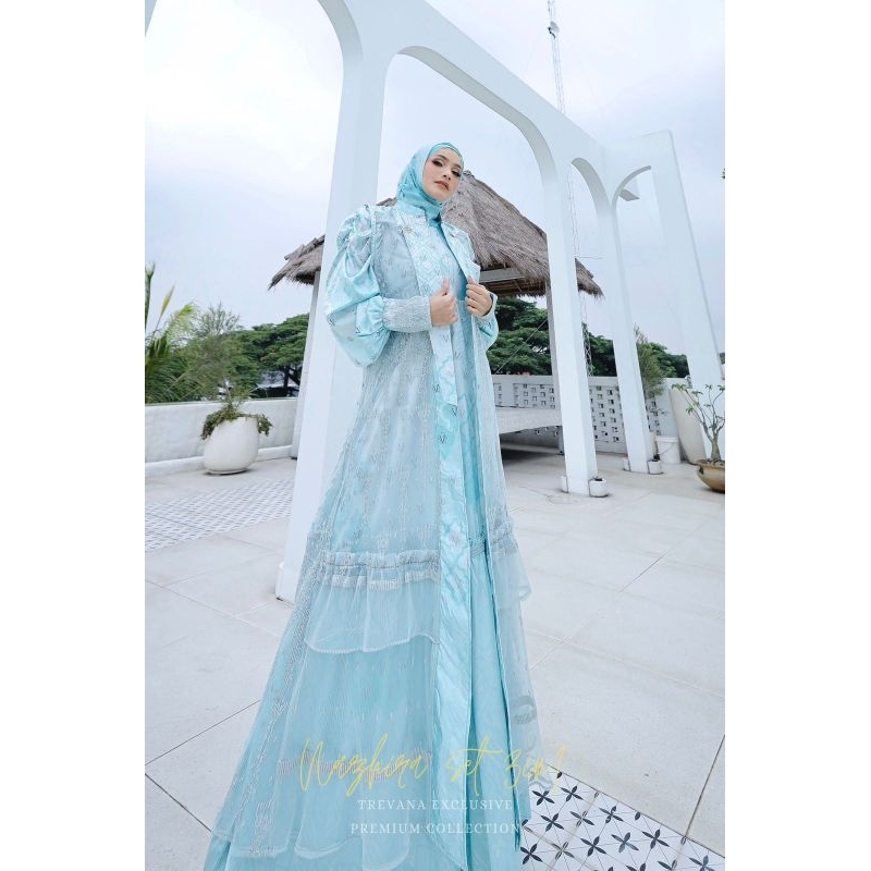 nazira Syari Fathya Syari by trevana