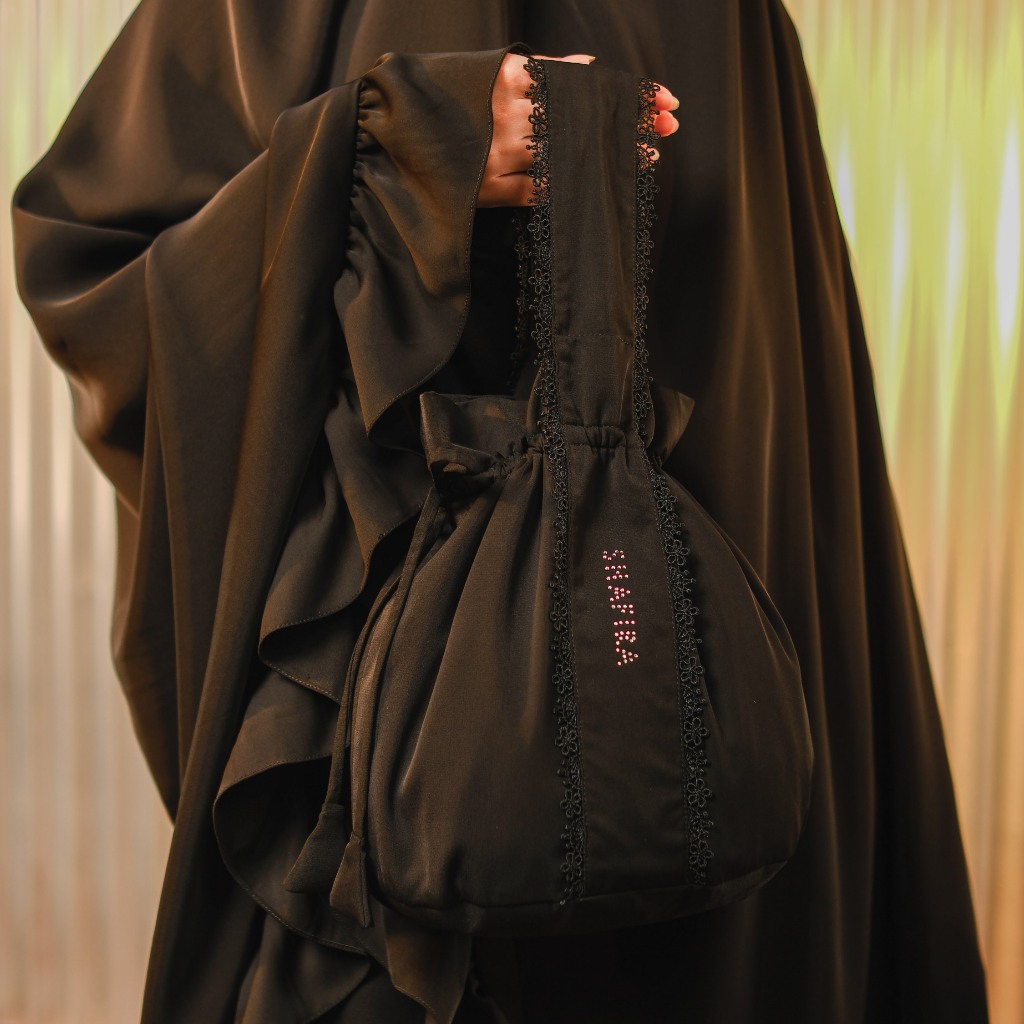 Shafira Fridha Prayer Set Black | Mukena Exclusive Set Dewasa