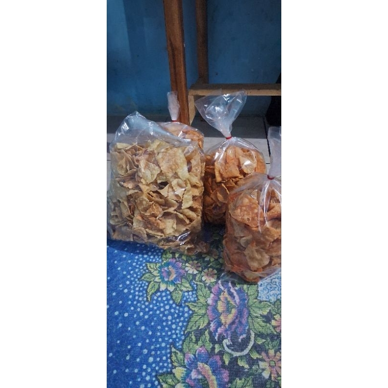 

KERIPIK BAWANG HOME MADE 1KILO