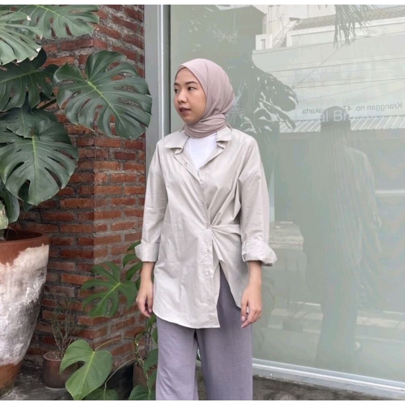 Preloved oversize shirt Oat (Noda) @Saykarra