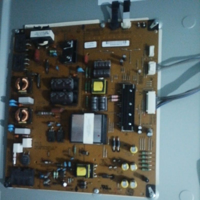 PSU regulator powersuplay LG  55LM7600-TA