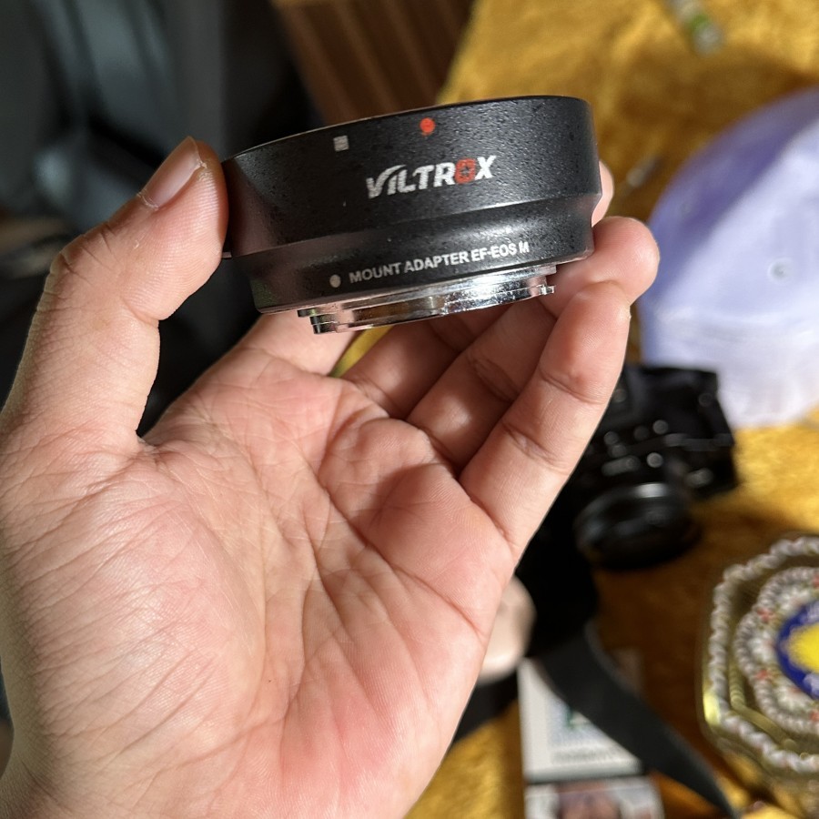 ADAPTOR LENSA CANON EOS M TO CANON MERK VILTROX BEKAS