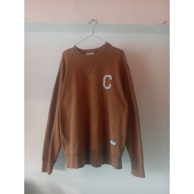 crewneck merek Covernat