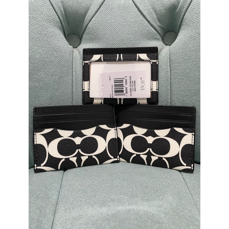 

Pelunasan SLIM ID CARD CASE IN SIGNATURE CANVAS