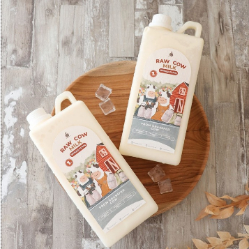 

Raw Cow Milk / Susu sapi murni / Grass Fed / Honest farm