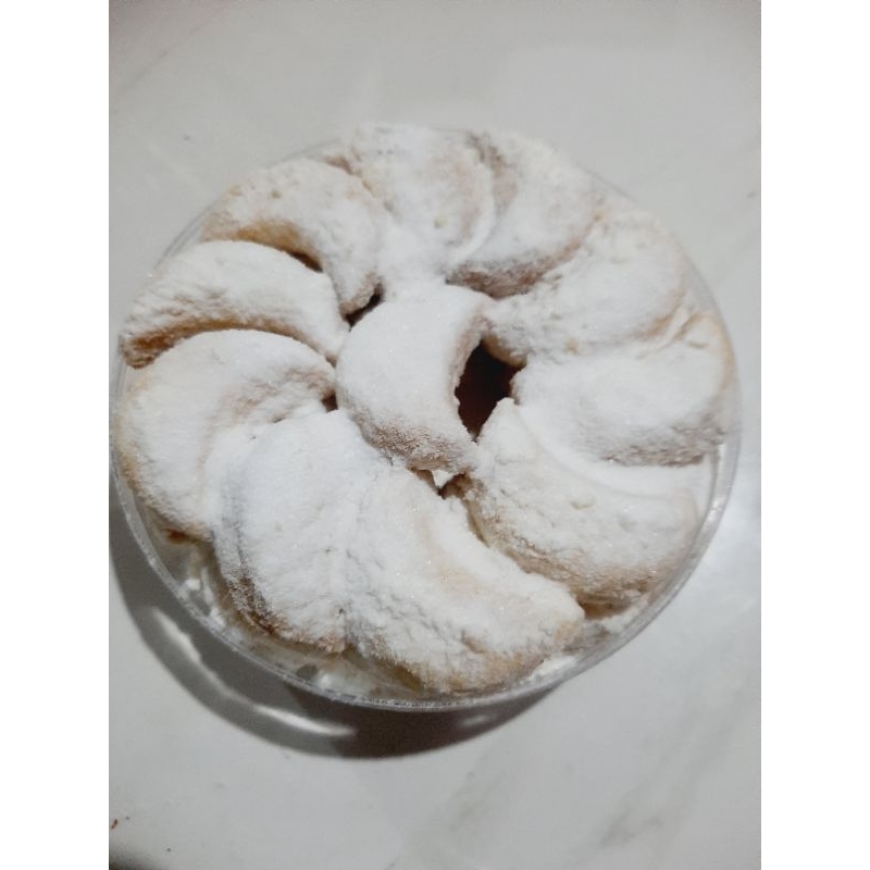 

kue Salju