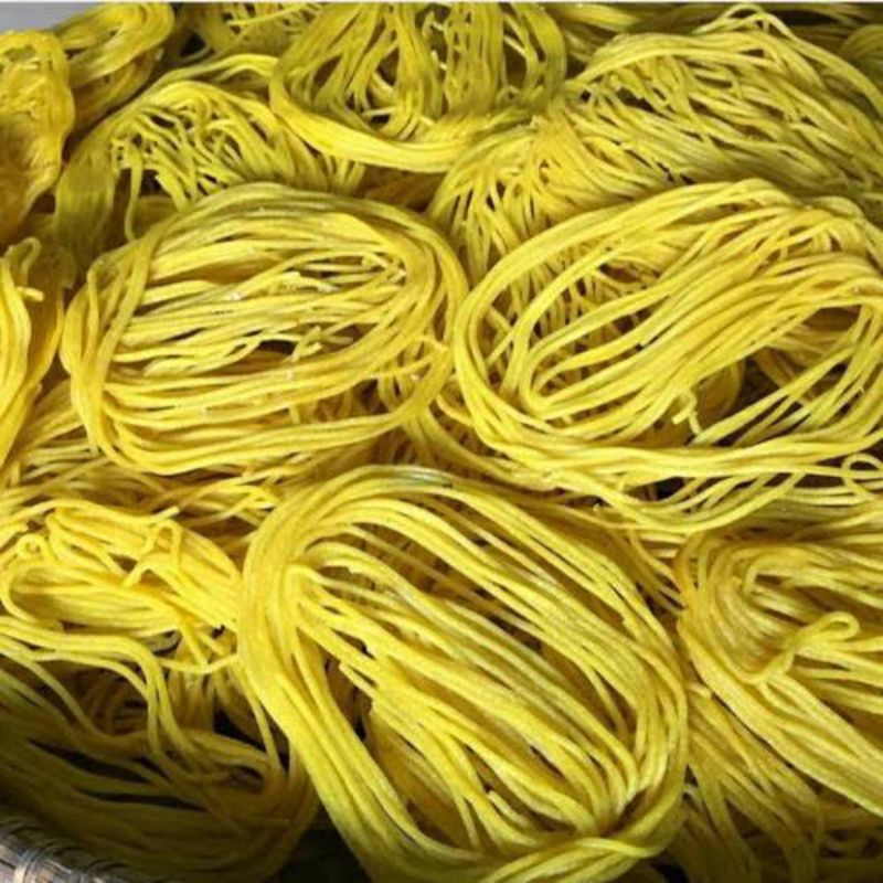 

Kerupuk Mie Bulat Mentah/Kiloan/Eceran/Curah 500gr