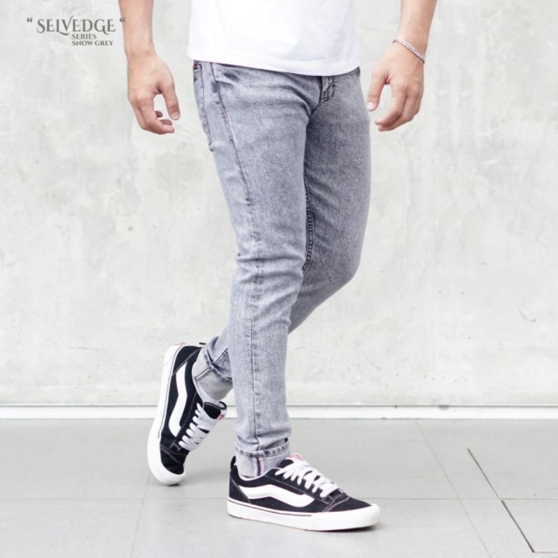 Celana jeans pria Selvedge Snow Grey Slimfit Denim Brewout