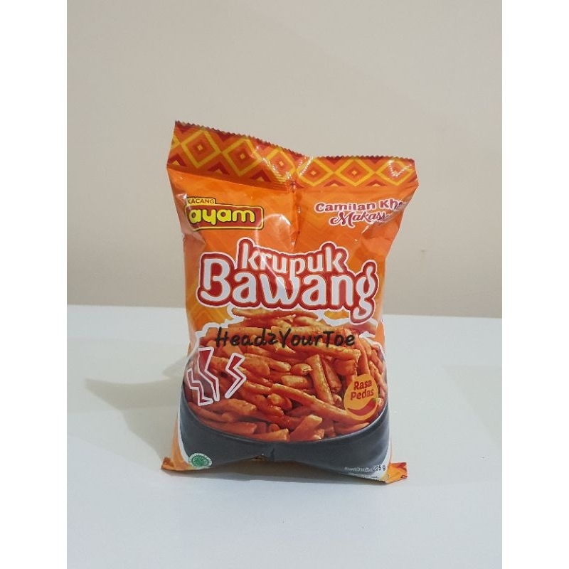 

Kerupuk Bawang Rasa Pedas Oleh Oleh Khas Makassar 225gr